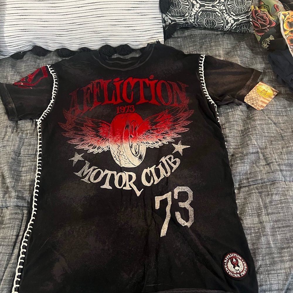 Affliction shirt